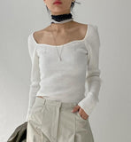 Heart Neck Ribbed Slim Knit