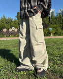 Mio one-tuck cargo pants