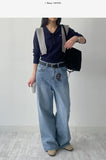 Honey Symbol V-Neck Knit