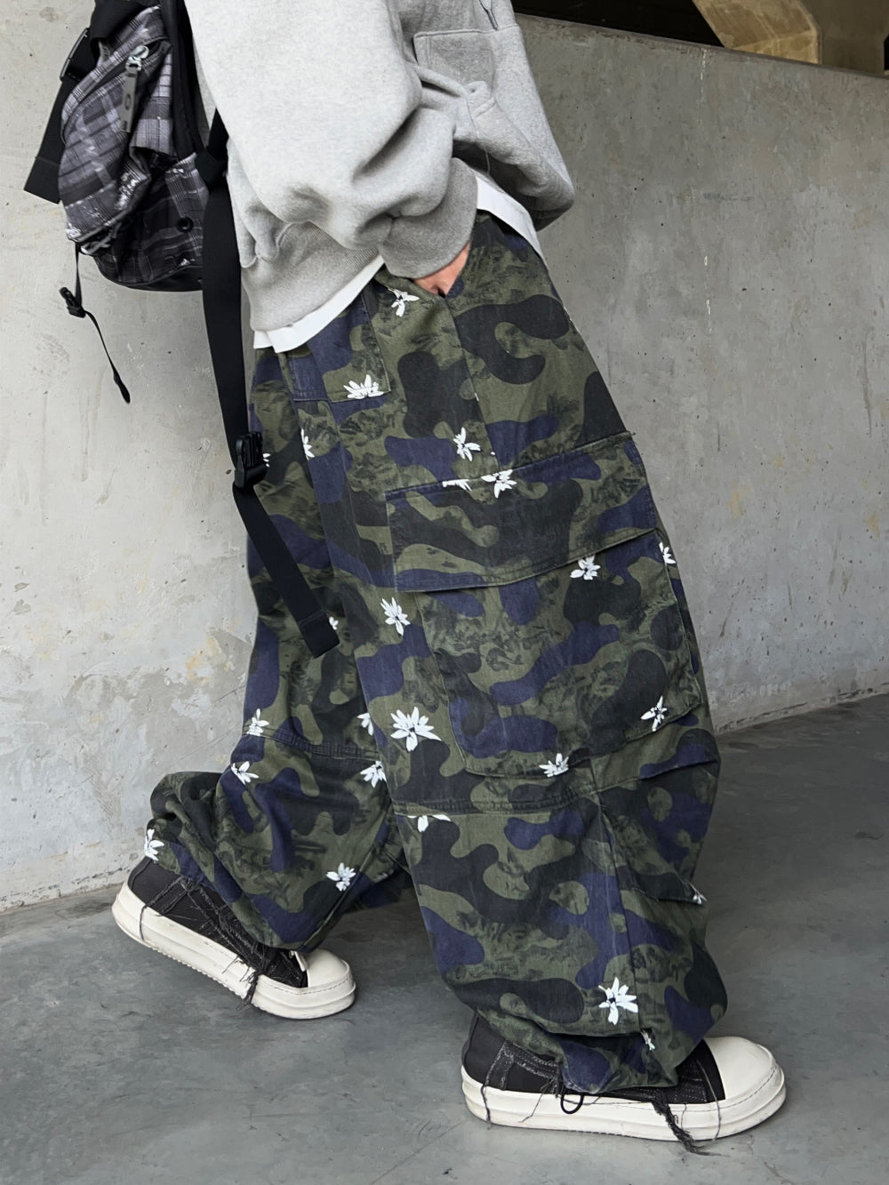 【KOOLOSET】Flower Camo Cargo Bermuda Pants KOOLOSET (クロゼット) - フラワーカモカーゴパンツ / Flower