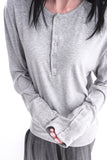 EDGE BUTTON HENLEY TEE