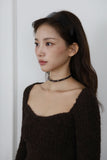 Piercing ring choker necklace