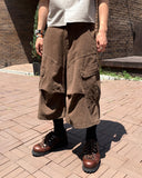 Roach cut cargo bermuda pants