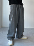 Waistbandless Two-Tuck Wide Denim