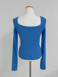 Heart Neck Ribbed Slim Knit