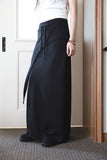 Tie banding long skirt