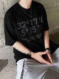 Compass letter half T-shirt