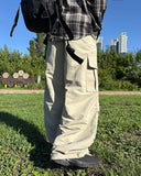 Mio one-tuck cargo pants