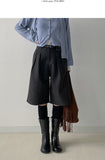 [Belt set] Bokashi Pin Tuck Bermuda Slacks
