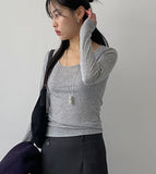 Mono Deep U-neck See-through T-shirt