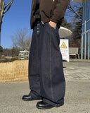 Giwoo Curved Denim Pants