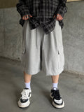 Two-Tuck Bermuda Cargo Sweatpants