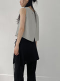 [Nylon ver.] Two-button sleeveless blouse