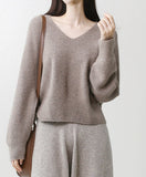 [Premium] Whole garment alpaca V-neck knitwear