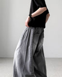 Bagger Gray Balloon Denim