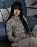 Stripe choker off-shoulder knit