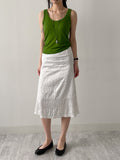Dipping U-neck Sleeveless Top