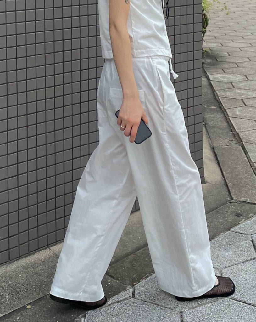 【INCHANT ME】Luev Strap Nylon Wide Pants INCHANT ME(インチャントミー) - ルエブストラップナイロン