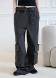 fold cargo pants