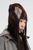 Argyle feather short beanie