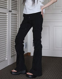 Pintuck bootcut slim pants