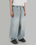 Dirty denim balloon jeans