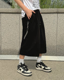 Derring tutuck bermuda pants