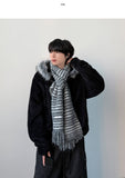 Nail Stripe Wool Muffler