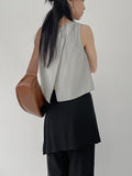 [Nylon ver.] Two-button sleeveless blouse