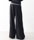 Rich two-pin tuck wide slacks