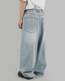 Dirty denim balloon jeans