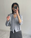 [Tie SET] Padded V-neck Pin Tuck Blouse