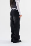 Dart Curved Denim Pants