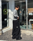 Round button knit