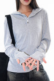Fingerhole henry hood long sleeve