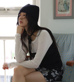 If scarf color matching tee