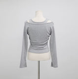 Sieta Lettering Off-Shoulder T-Shirt