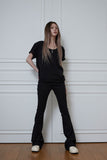 tight boots-cut jeans