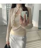 Fake Layered High-Neck Layered Knit Set-Up