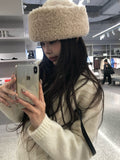 Labo Cable Round Knit