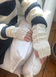 Ribo pleated shirring knit hand warmers