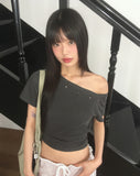 Boheme Stud One Off-Shoulder Pigment Short Sleeve T-Shirt