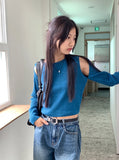 Cordill ribbed color matching shoulder slit cropped long sleeve knit