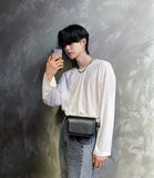 Loose-fit Silket U-Neck Long Sleeve T-shirt