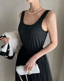 Labia Sleeveless Sha One Piece