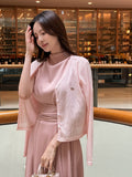 Kiet V-neck pendant knit cardigan