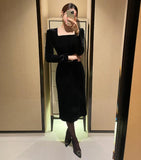 Mamon Velvet Square H Line One Piece (Belt Set)