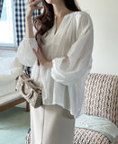 Macaron V-Shirring Blouse