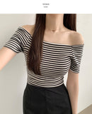 Stripe Span Off-shoulder Slim Fit Basic Length Short Sleeve T-shirt