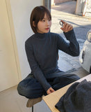 [BAONHAUS] Letini Span Stripe Brushed Turtleneck Tee